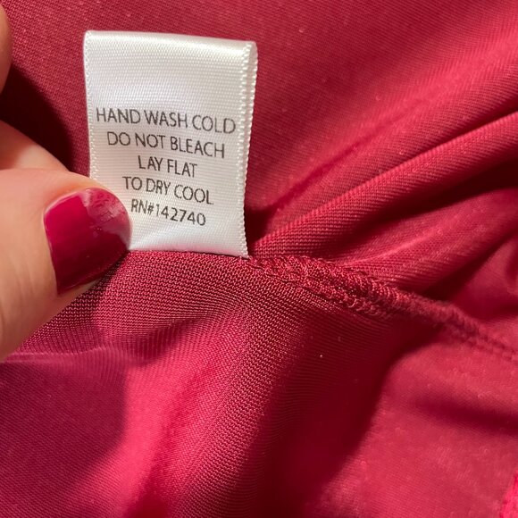 Fashion Nova Weekend Icon Velvet Maxi Shirt Dress Burgundy Size M - Picture 16 of 16